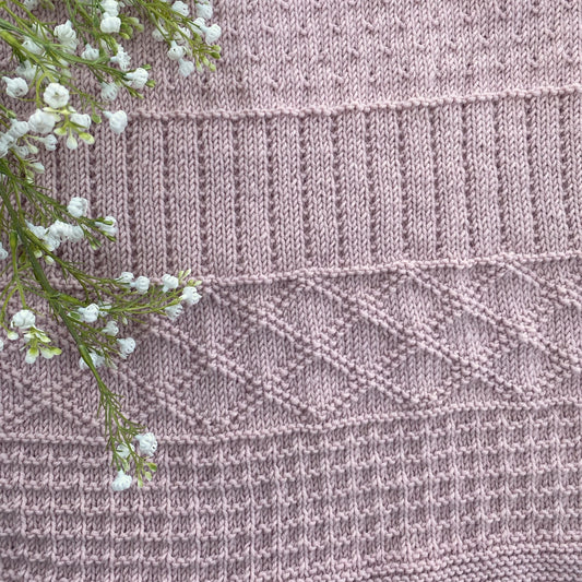 "Daisy" hand knit merino baby cot blanket - Nana Anna NZ