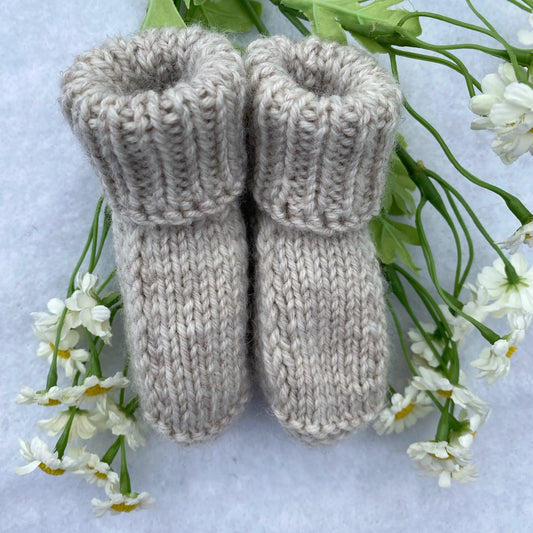 Classic knitted baby merino booties - Nana Anna NZ