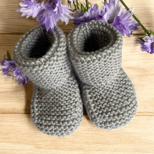 Garter Stitch "Stay On" Merino Baby Booties - Nana Anna NZ
