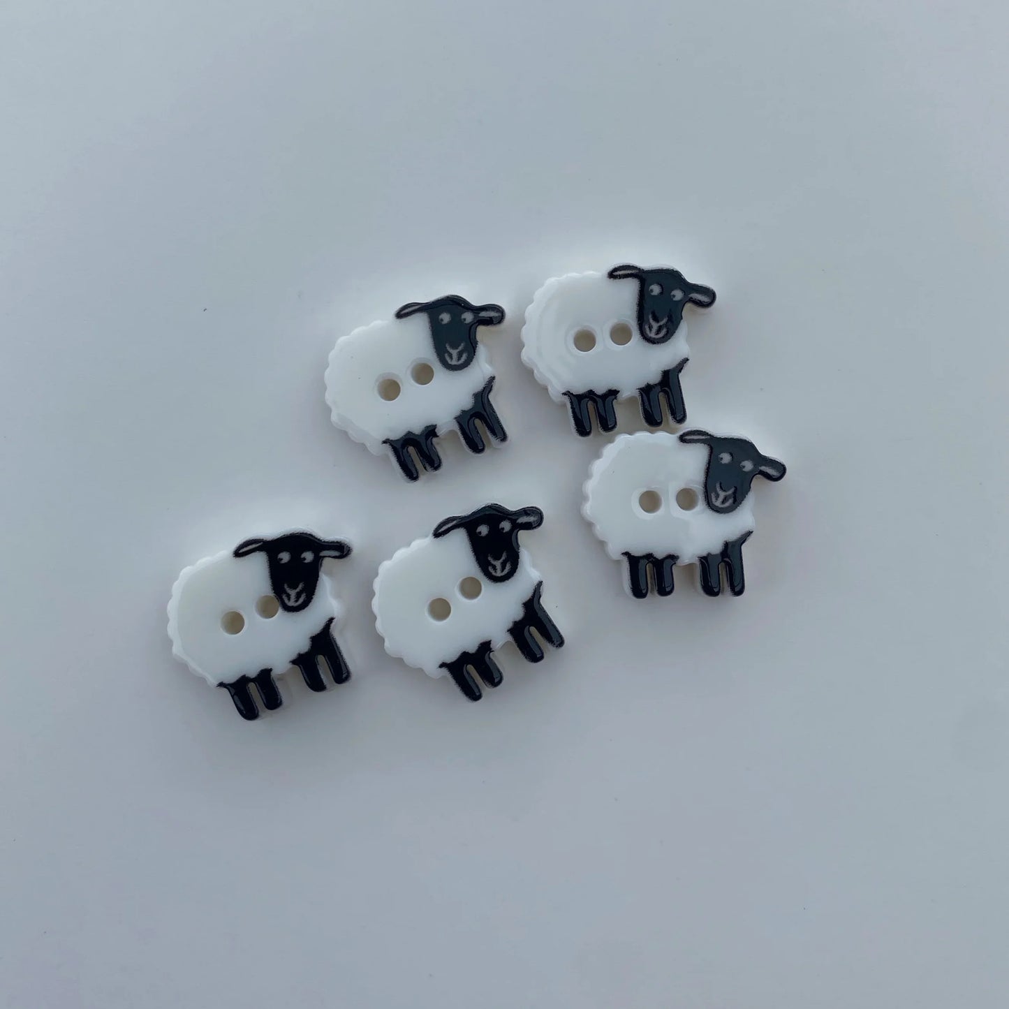 Sheep buttons - pack of 5 - Nana Anna NZ