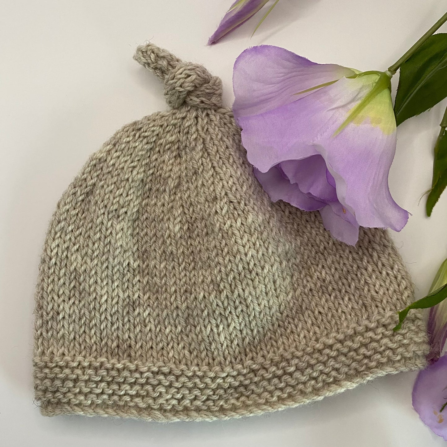 Top-knot merino baby beanie