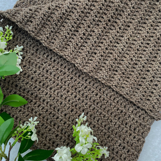 "Eyelet" merino wool baby blanket/wrap