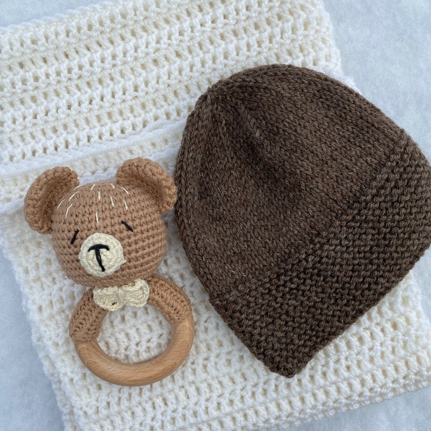 Crochet Bear Wooden Baby Rattle - Nana Anna NZ