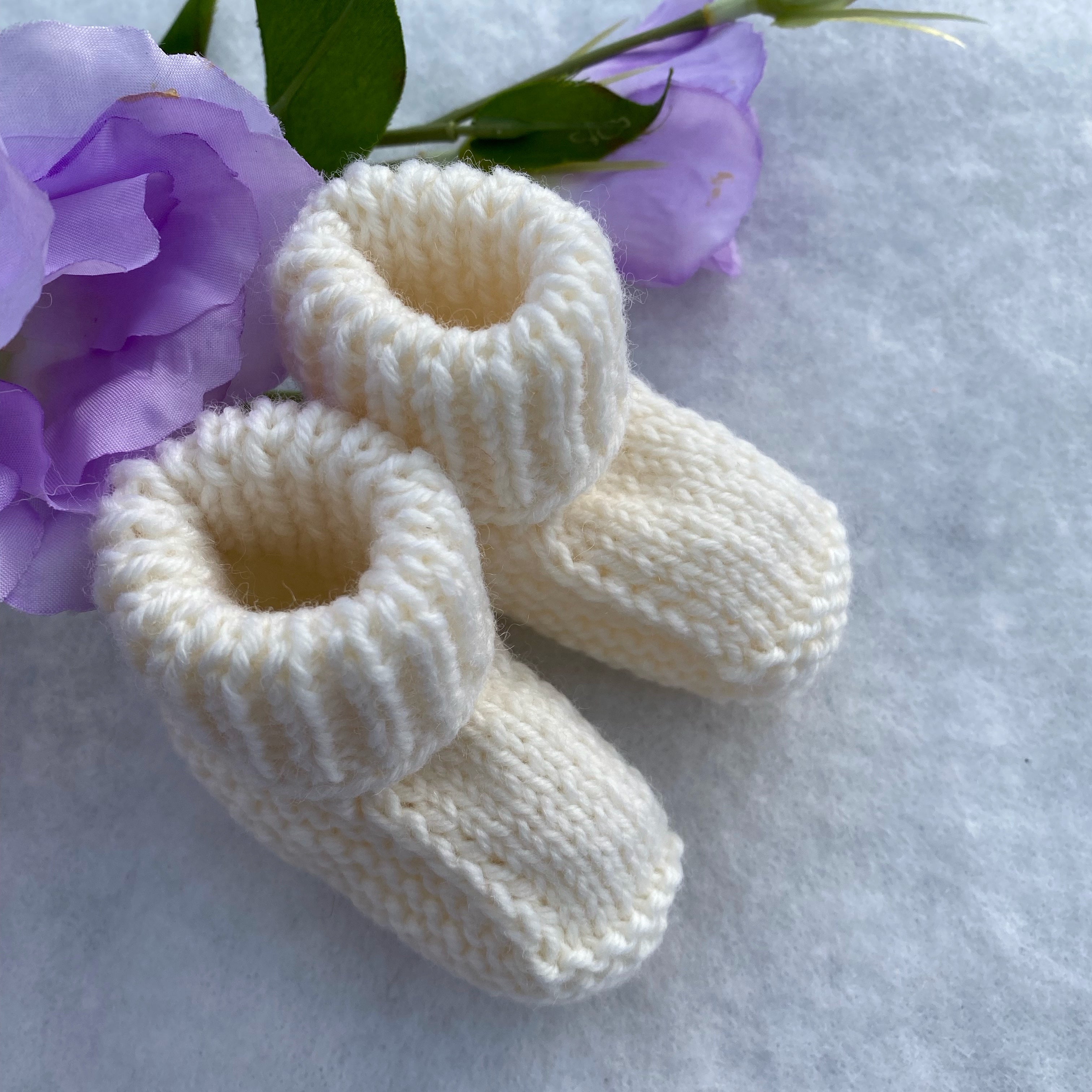 Classic knitted baby merino booties