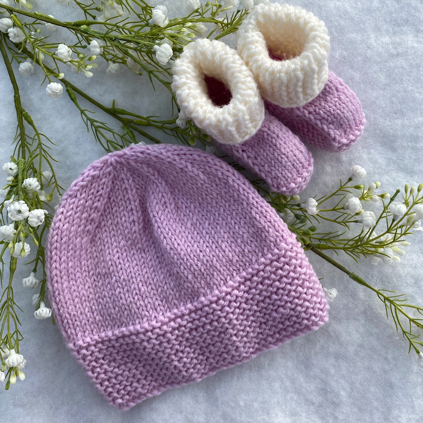 Merino baby bootie and hat set - Nana Anna NZ