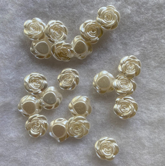 Rose shaped "pearl" buttons - pack of 10