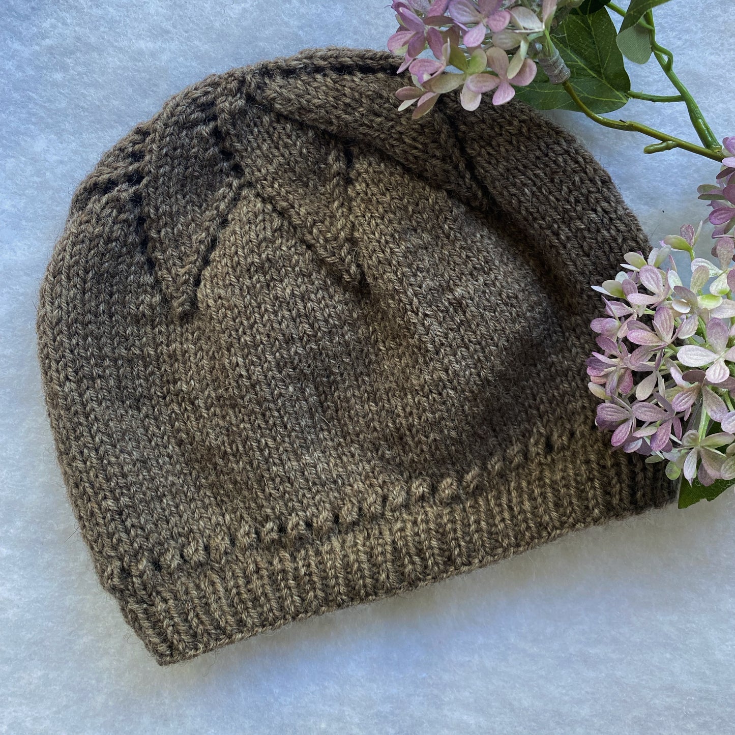 "Star" hand knitted merino hat (2-10 years)