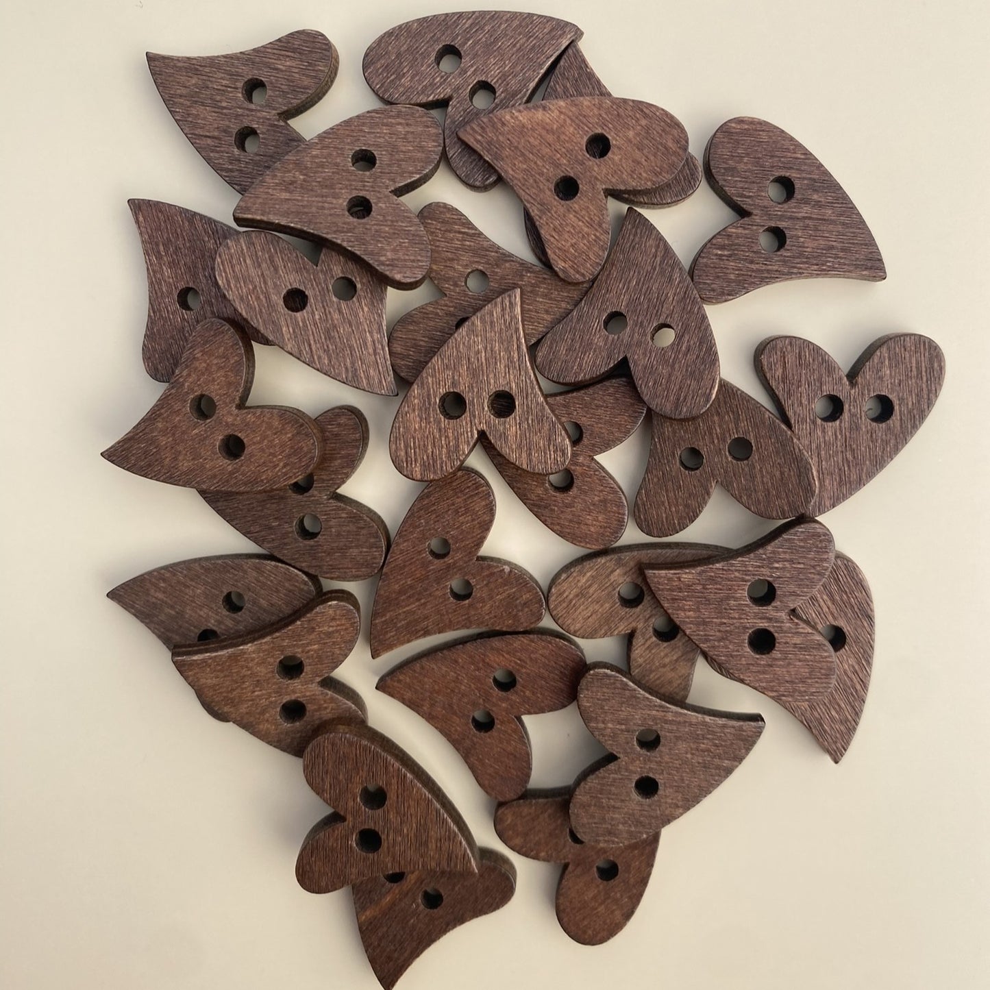 Vintage style wooden heart buttons - pack of 25