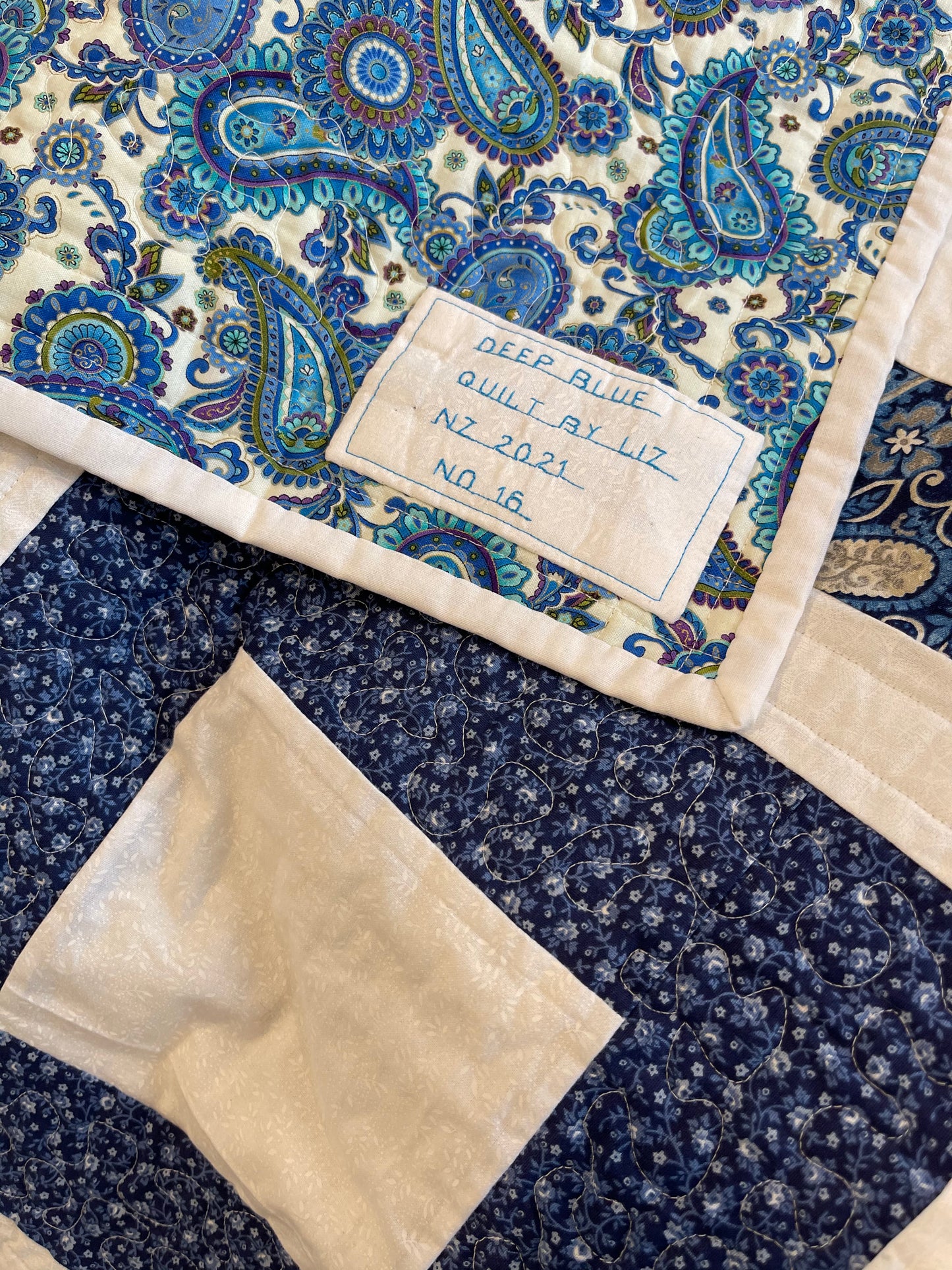 Lap Quilt "Deep Blue"