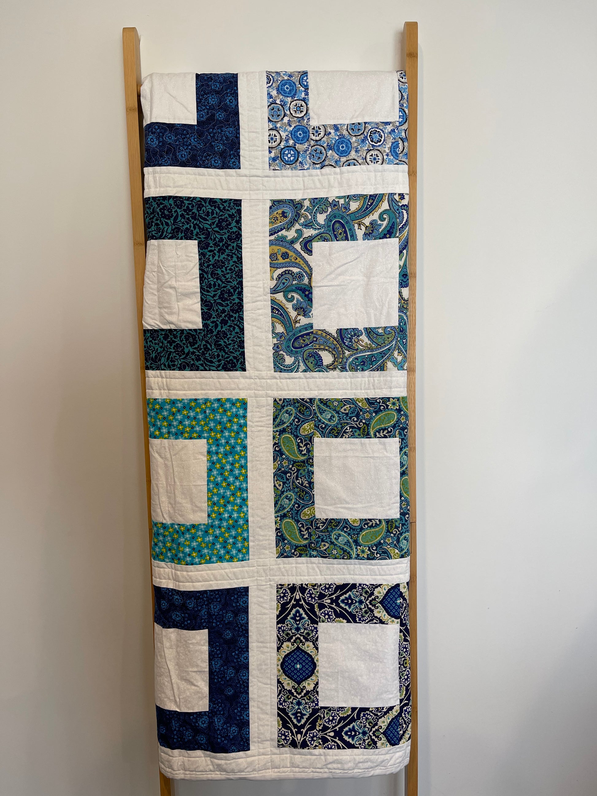 Lap Quilt "Deep Blue"